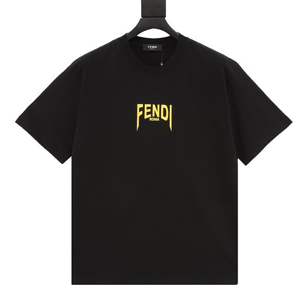 激安価格！フェンディ 偽物 ロゴ プリント コットン T シャツ fep44337